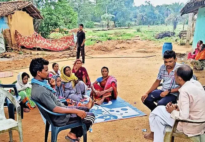 शिवसेना ने मजदूर की हुई मौत पर मुआवजा देने की मांग उठाई