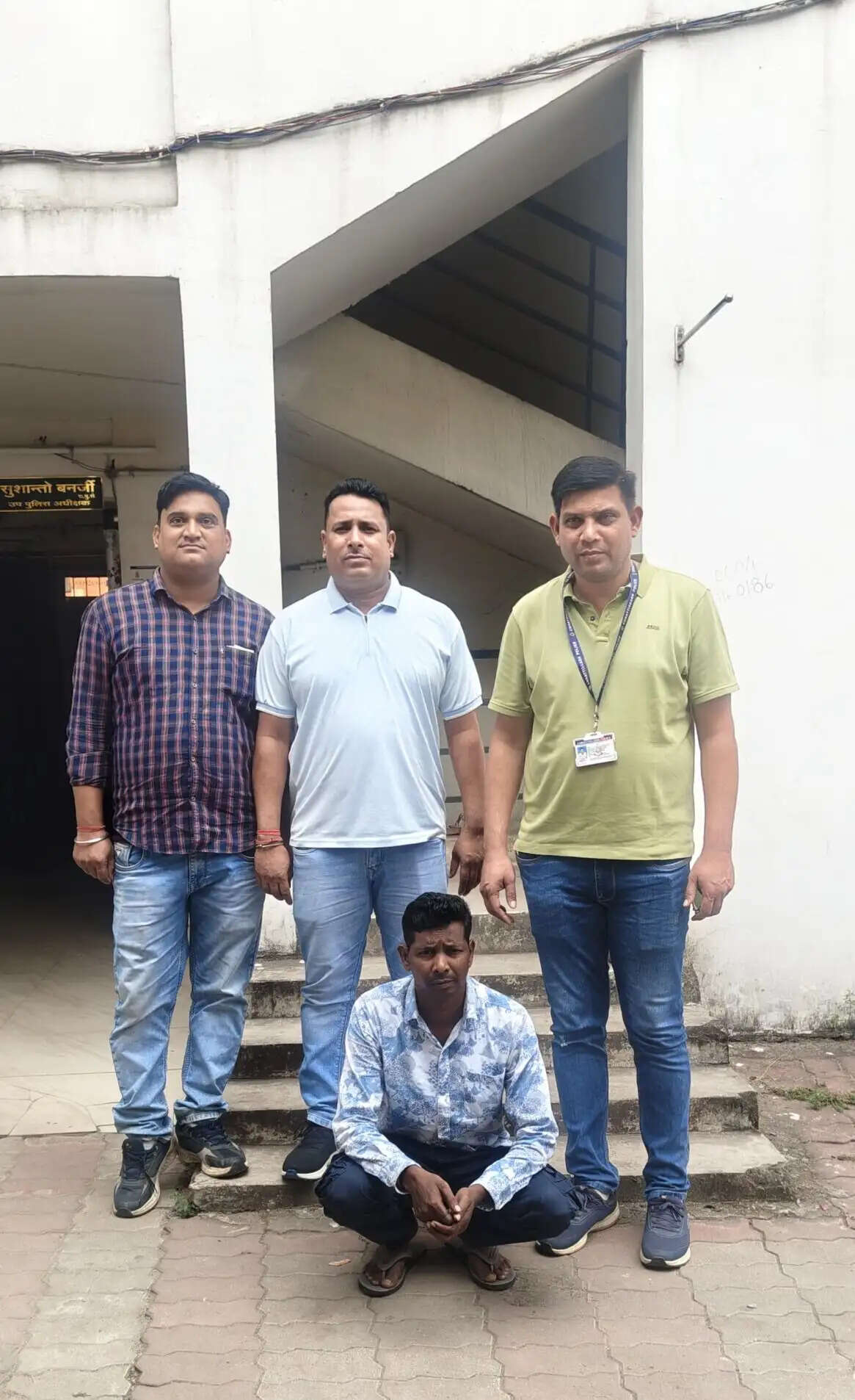 शेयर मार्केट में निवेश के नाम पर 70.77 लाख की ठगी, मुख्य आरोपित मिनकेतन सिदार गिरफ्तार