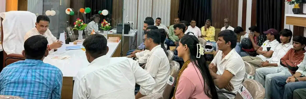 एसआई री-एग्जाम को पुन: आयोजित करवाने की मांग