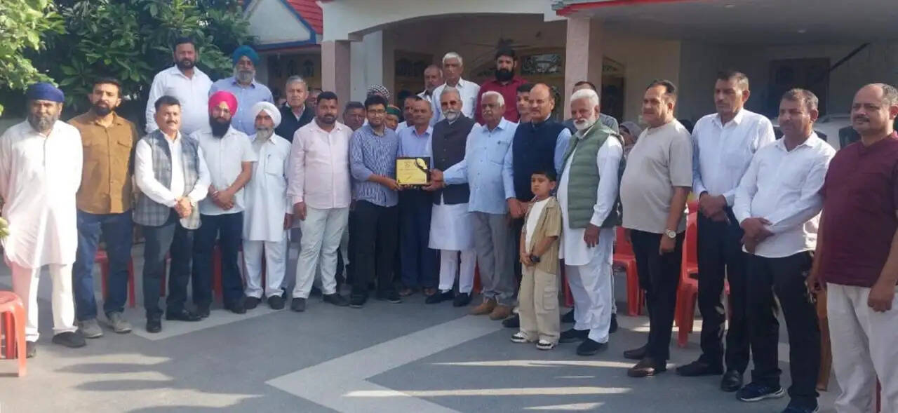 अखिल भारतीय जाट महासभा ने साई कलां में किया सम्मान समारोह, युवाओं को शिक्षा और नशामुक्ति का संदेश