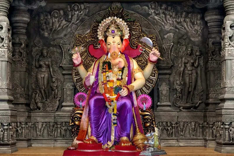 गणेशोत्सव : प्रथम पूज्य गणपति में समाहित है बुद्धि, विवेक और मंगल का संदेश