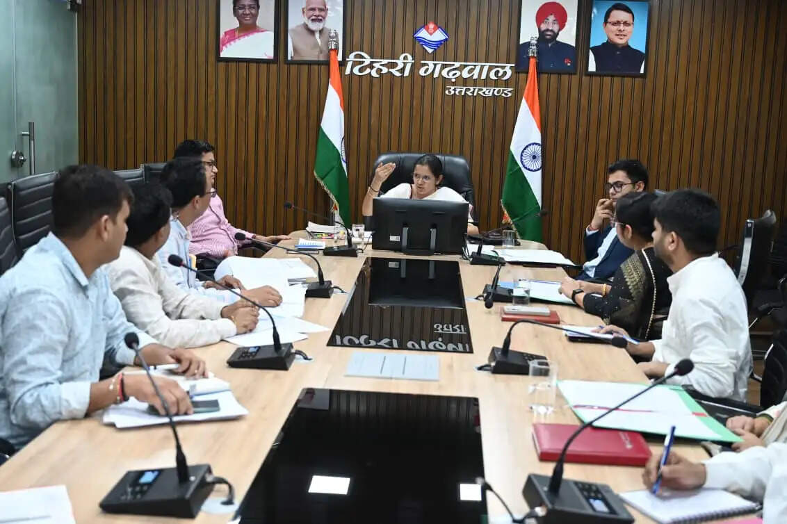 लखवाड़ बांध प्रोजेक्ट में भूमि अधिग्रहण और मुआवजा वितरण में लाएं तेजी