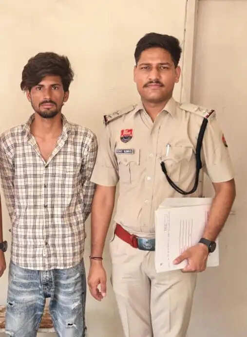 फर्जी सिम और खातों से साइबर ठगी करने वाला आरोपित गिरफ्तार