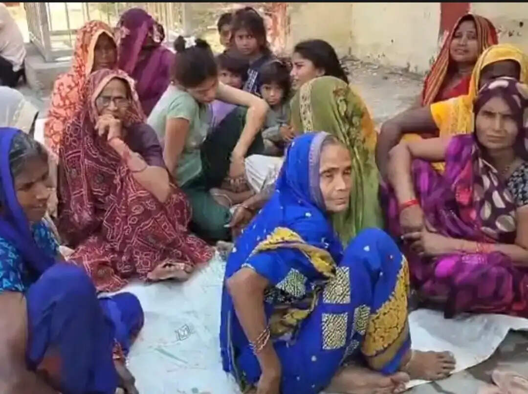 दिबियापुर सीएचसी में उपचार के दौरान महिला की मौत, परिजनों ने काटा हंगामा