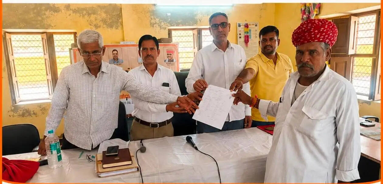 ग्रामीण सेवा शिविर में पात्रजनों को मिला योजनाओं का लाभ