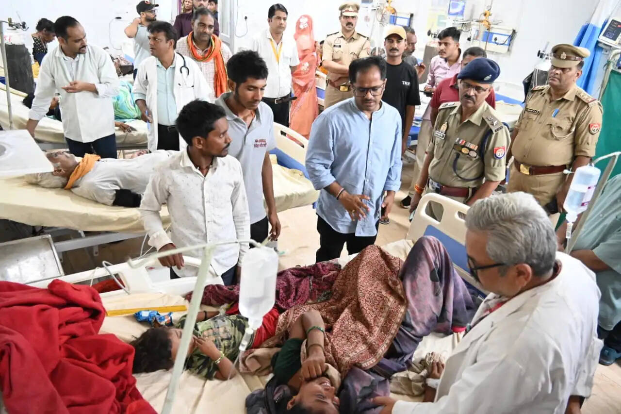 चित्रकूट : बारिश में मकान की दीवार गिरने से पिता और बच्चों सहित तीन की मौत, मुख्यमंत्री ने जताया शोक