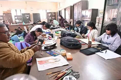 माघ मेला भारतीय लोक संस्कृति की आत्मा : डॉ. पुष्पेंद्र प्रताप सिंह