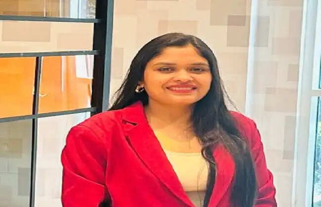 10 साल के संघर्ष के बाद आसनसोल की रेणुका बंसल बनीं एक्चुअरी, शहर का बढ़ाया मान