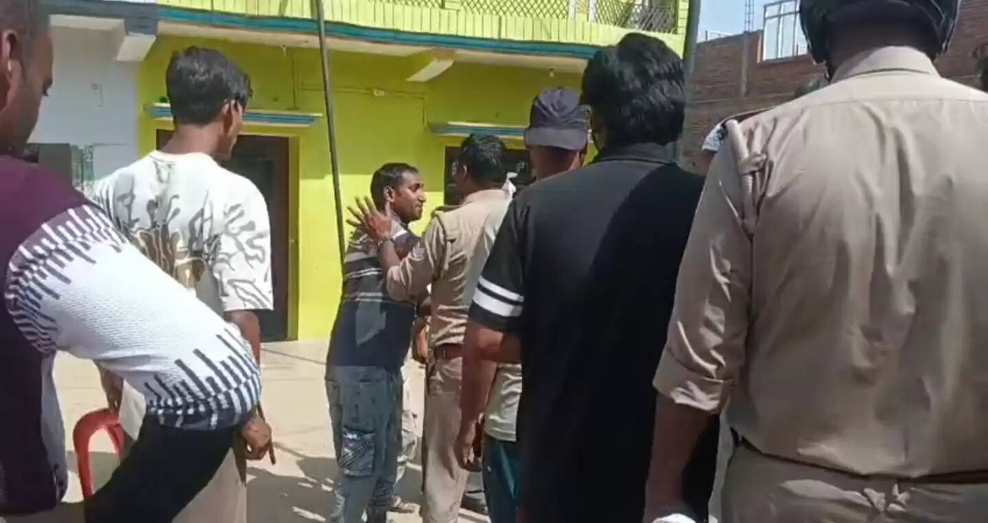 स्कूल के पहले ही दिन मासूम की स्कूल बस से कुचलकर मौत