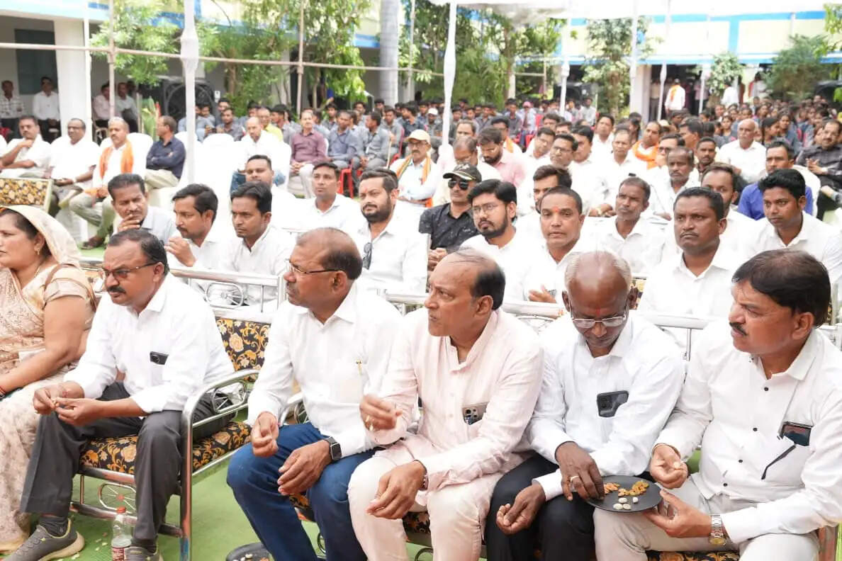 भखारा में लाइवलीहुड कॉलेज का शुभारंभ