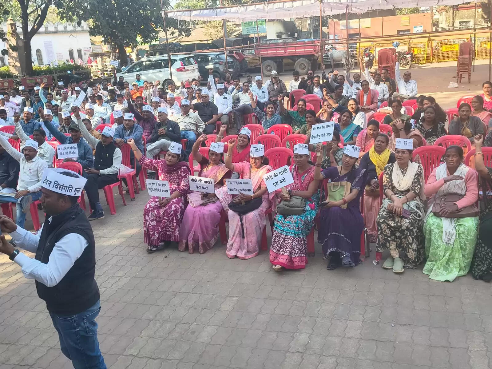 सहायक शिक्षकों की चार सूत्री मांगों को लेकर गांधी मैदान में गरजे शिक्षक