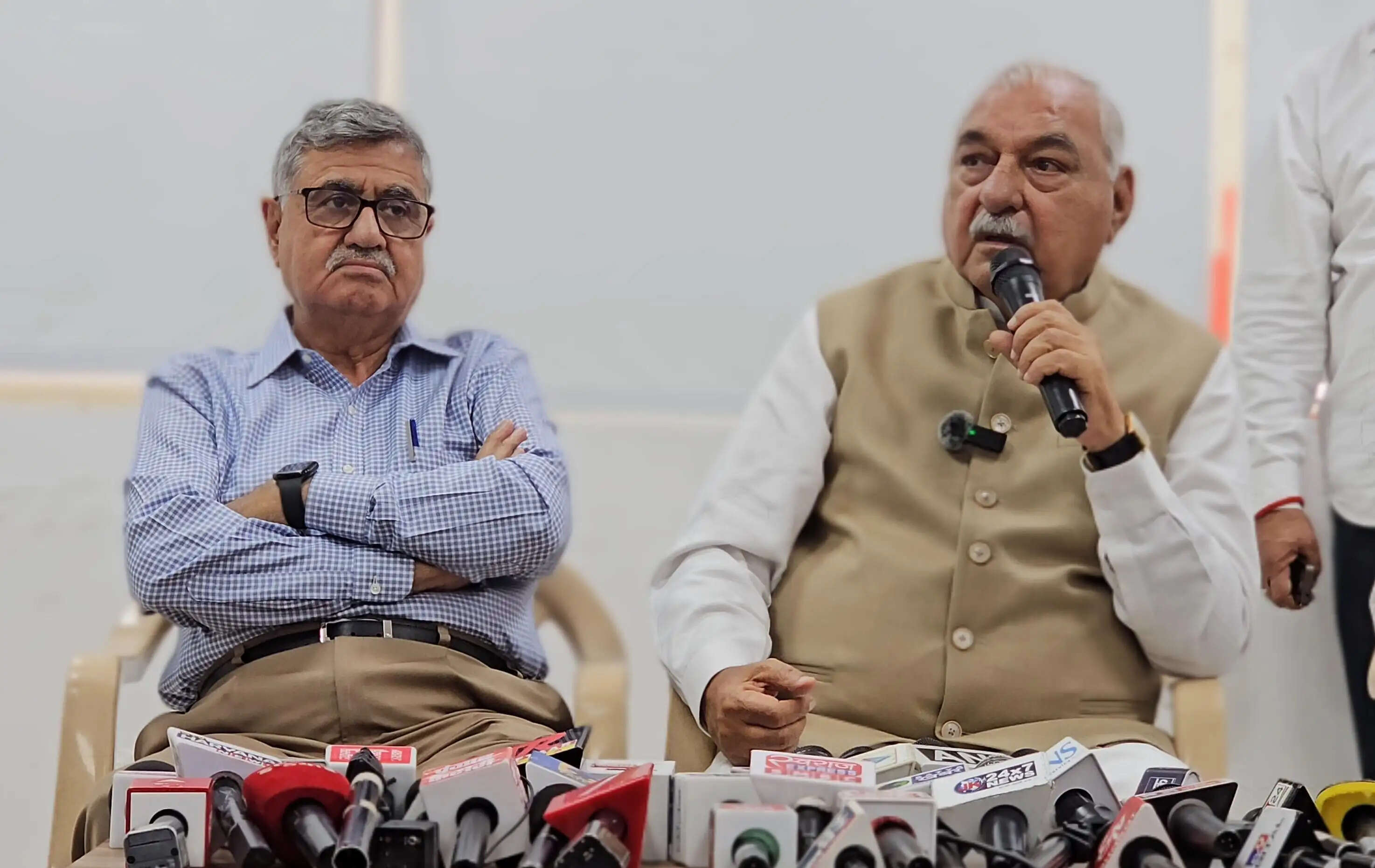 हरियाणा की मंडियों में किसानों की समस्याएं&nbsp;जानेंगे&nbsp;कांग्रेस&nbsp;विधायक : भूपेंद्र सिंह हुड्डा