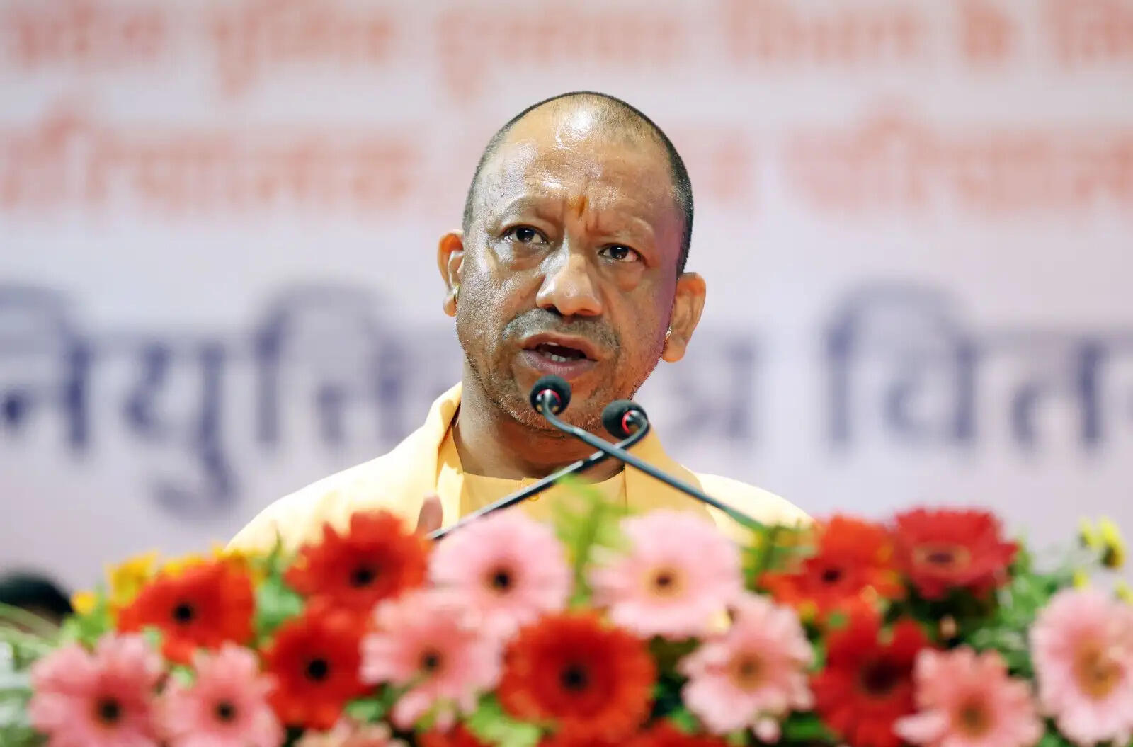(लीड) अयाेध्या में योगी बाेले- एसआईटी कर रही जांच, दाेषी बख्शे नहीं जाएंगे