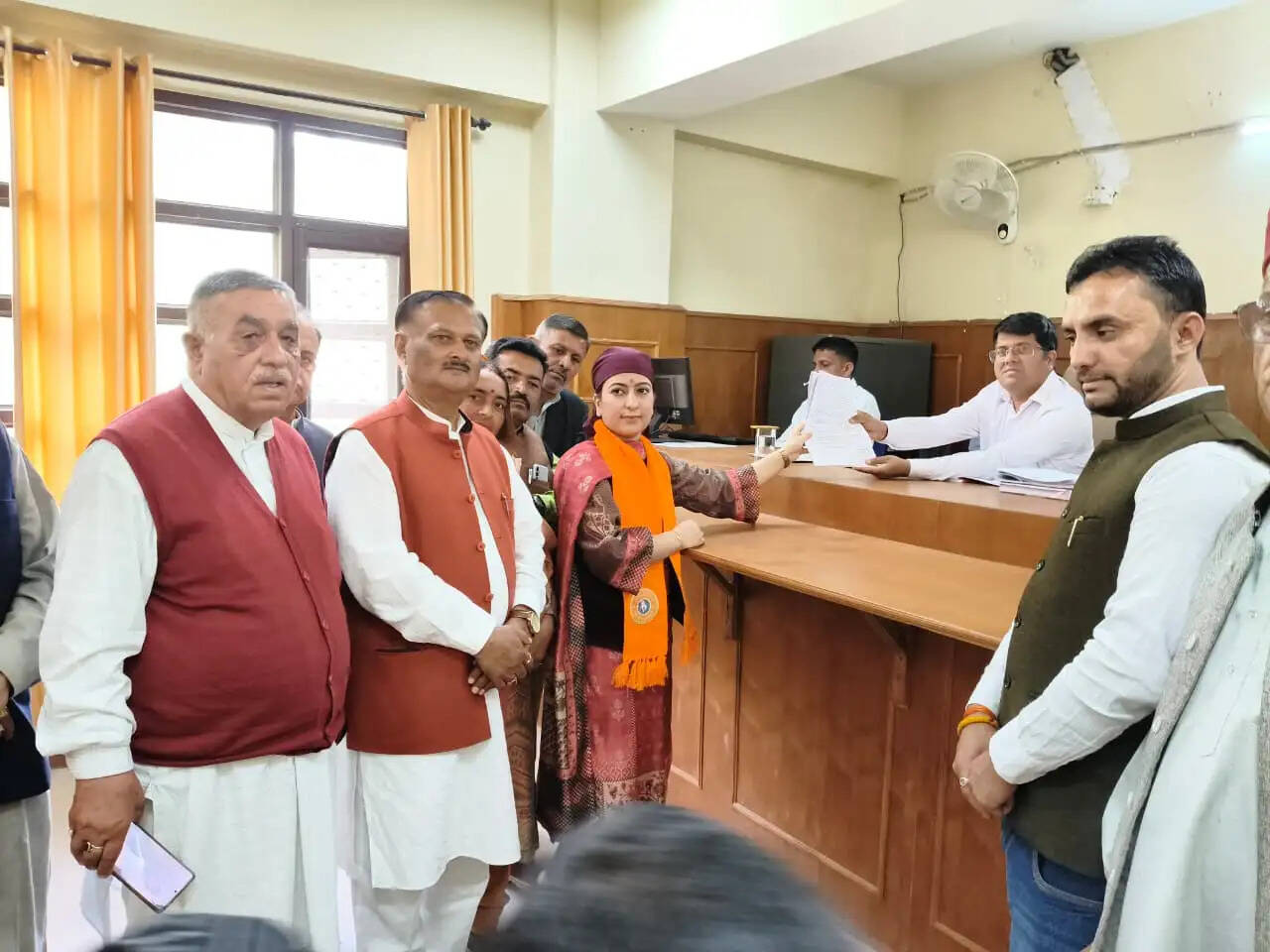 जिला परिषद वार्ड दाना घाटों के लिए भाजपा प्रत्याशी अंकिता ठाकुर ने किया नामांकन