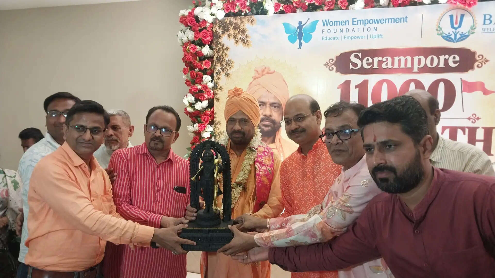 देवतिया बैंक्वेट हॉल में गीता पाठ की तैयारियों पर मंथन, श्रीरामपुर में 11 हजार कंठों से गीता पाठ की तैयारी तेज