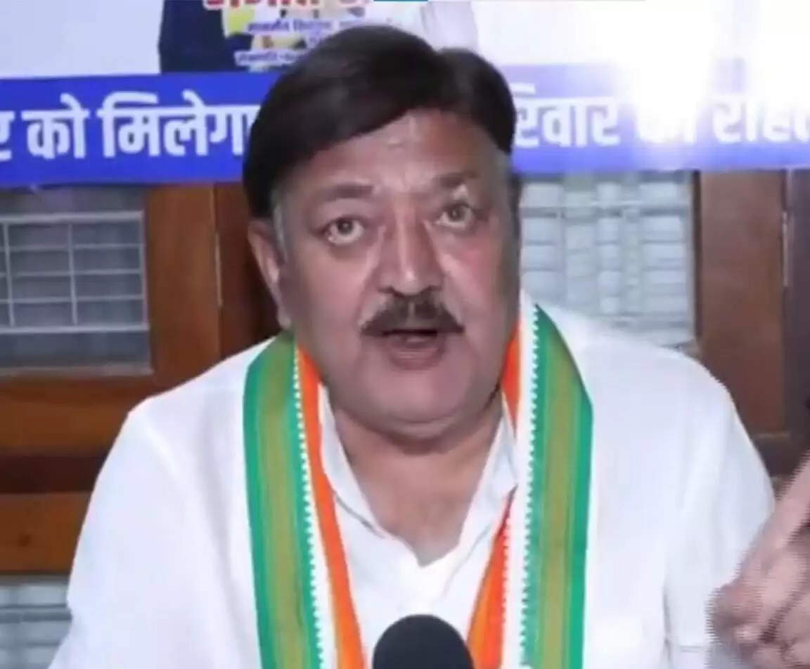 पूरी तरह दिवालिये की तरफ बढ़ रहा है बिहार: अजीत शर्मा