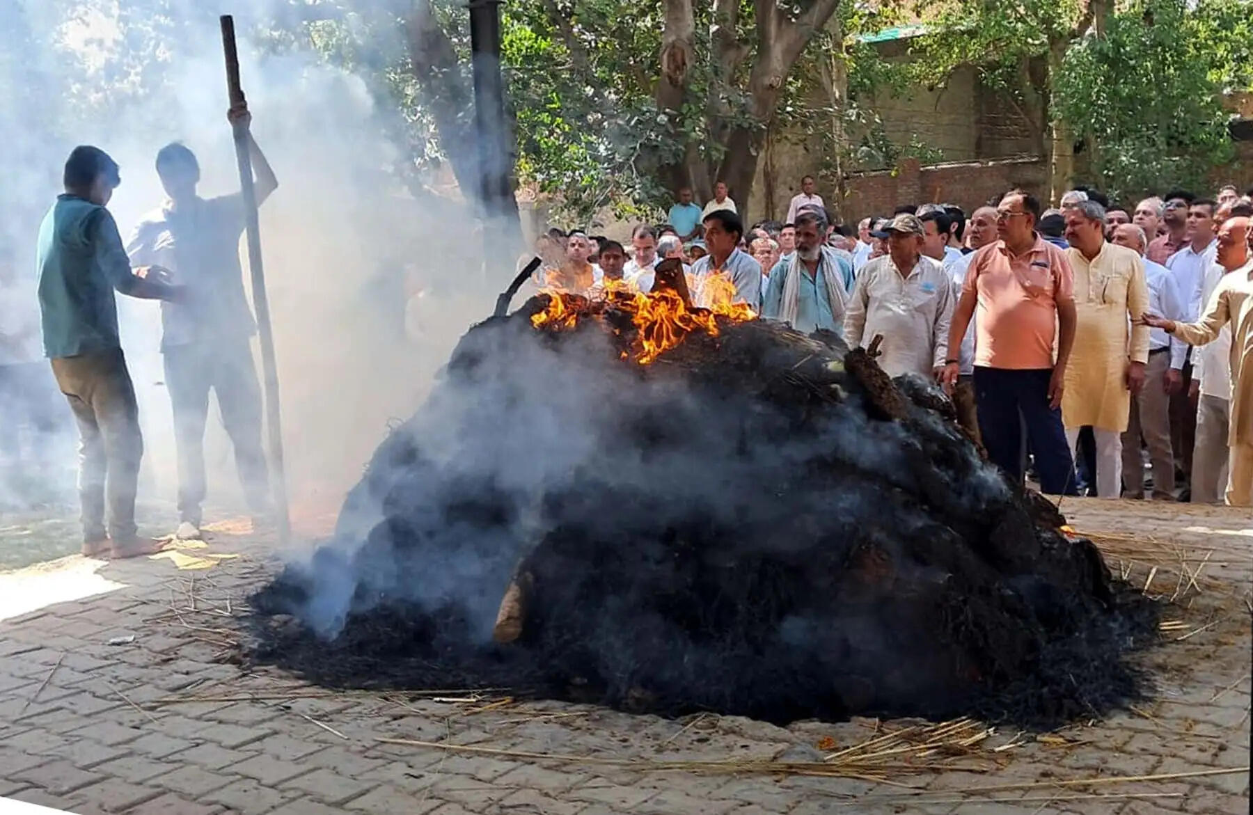 गुरुग्राम: हरियाणा के पूर्व डिप्टी स्पीकर गोपीचंद गहलोत पंचतत्व में विलीन