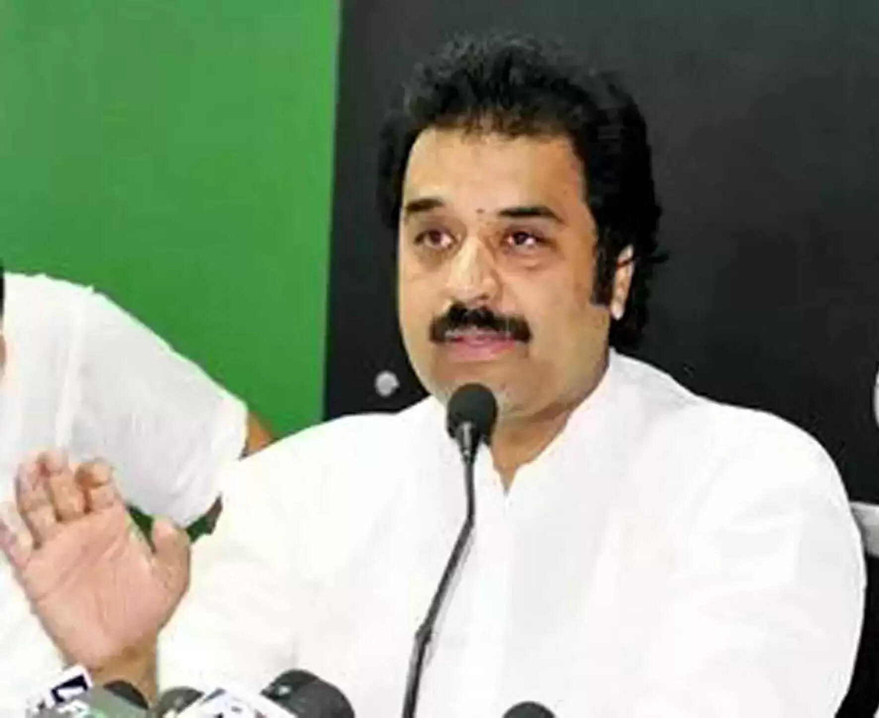 हिसार : कुलदीप बिश्नोई ने बेमौसमी बरसात व ओलावृष्टि से फसलों को हुए नुकसान पर दुख जताया