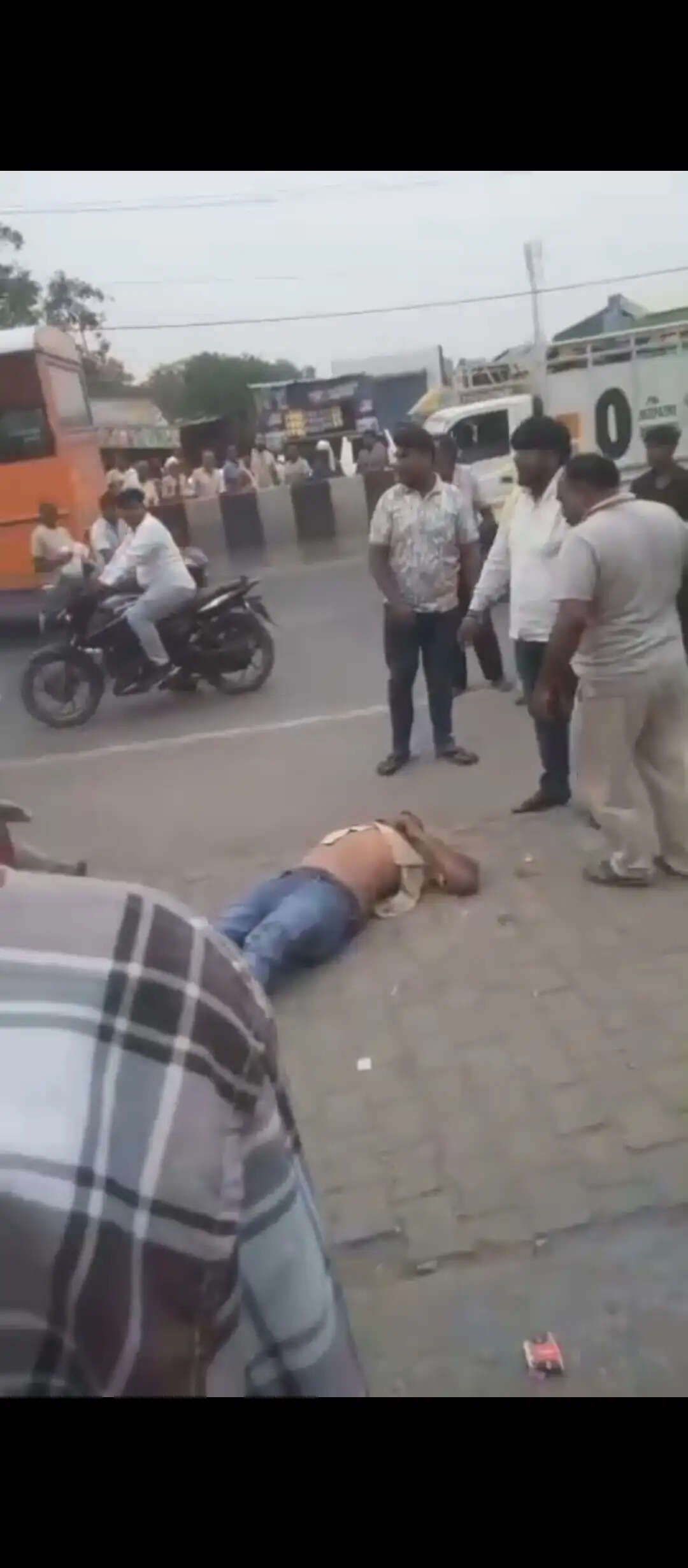 डबल मर्डर के मुख्य आरोपित घायल गैंगस्टर वरुण की मौत, एक अन्य गिरफ्तार
