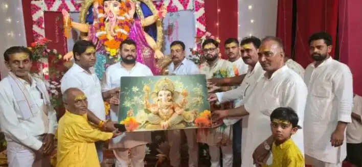 फर्रुखाबाद में गणेश महोत्सव की रही धूम,गणपति बप्पा के जयकारों से गूंजा परिसर