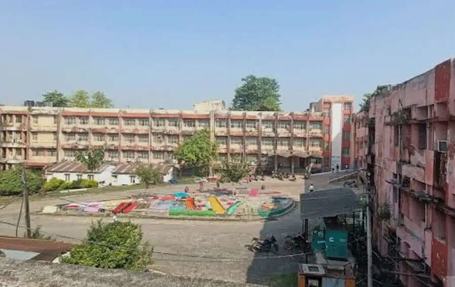 बियाडा गंगा घाट पर पानी में तैरता मिला नवजात का शव, यात्रियों में मची अफरातफरी