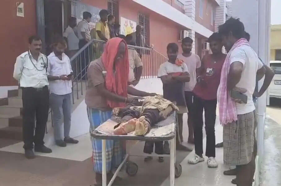 ट्रक की टक्कर से किशोर की मौत, परिवार में मचा कोहराम
