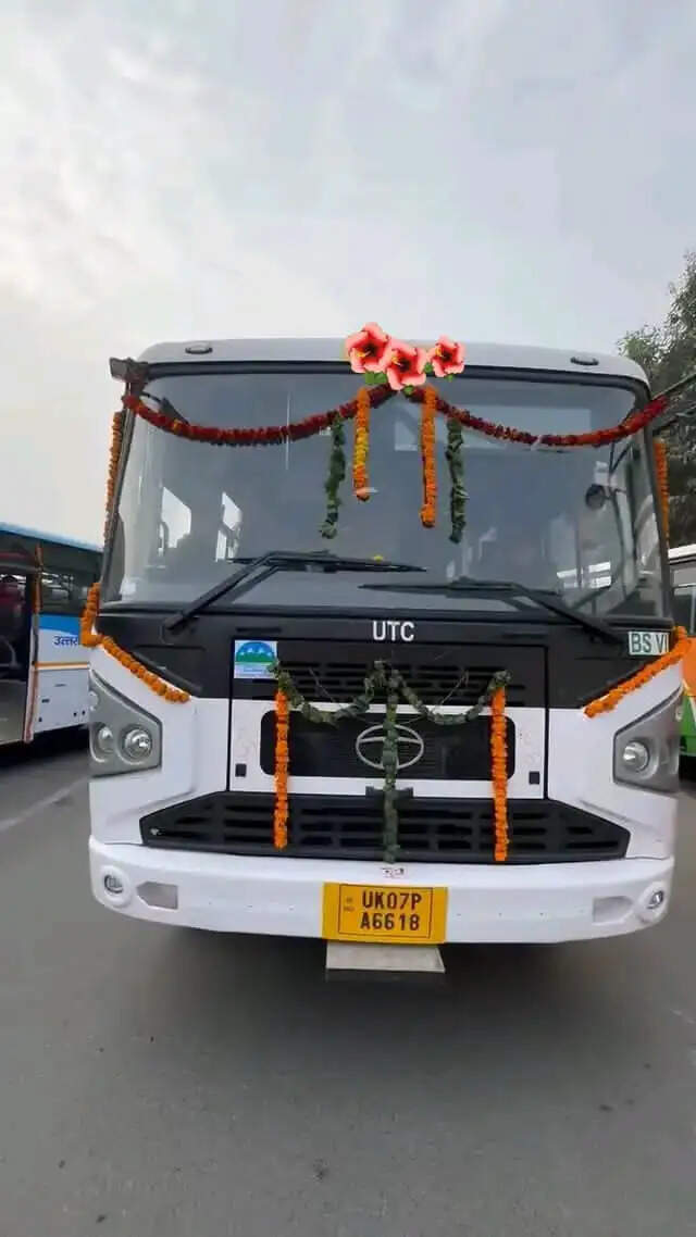 चंपावत: लोहाघाट डिपो को मिली नई बसें, यात्रियों को मिलेगी राहत