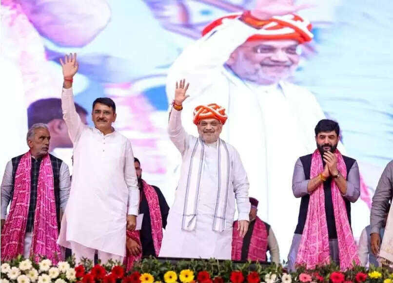 अमित शाह ने किया बायो सीएनजी और फर्टिलाइज़र प्लांट का उद्घाटन, बनास डेयरी को बताया सर्कुलर इकोनॉमी का राष्ट्रीय मॉडल