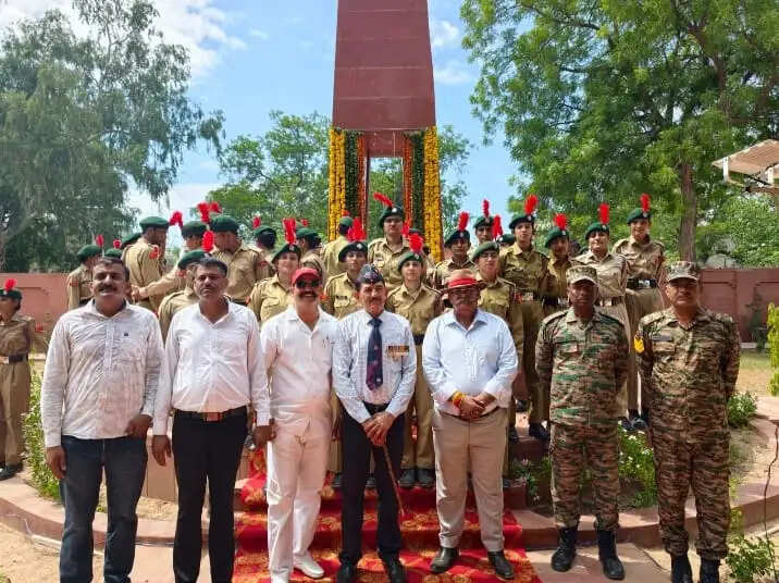 बीकानेर में कारगिल विजय दिवस पर शौर्य को सलाम: शहीद स्मारक पर उमड़ा जनसैलाब