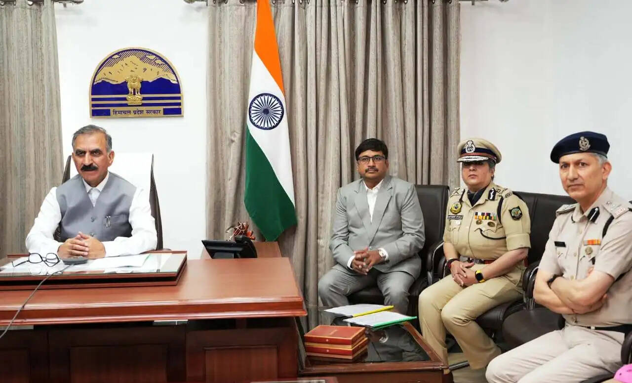 गांव में शहर जैसी सुविधाएं पहुंचाने के लिए सरकार प्रयासरत : मुख्यमंत्री सुक्खू