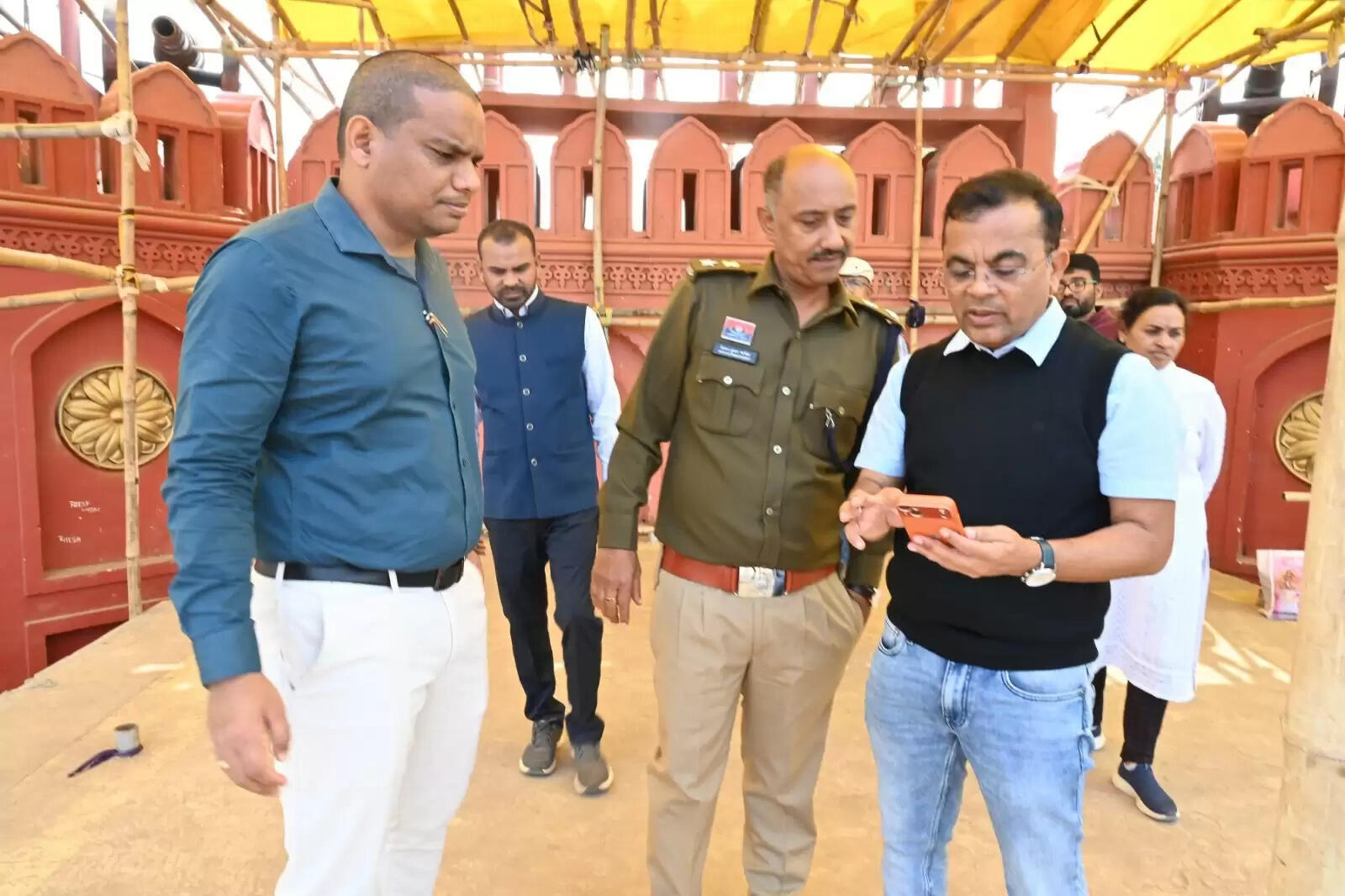 गणतंत्र दिवस समारोह की तैयारियों का कलेक्टर और एसपी ने लिया जायजा, शासकीय हाईस्कूल मैदान में होगा आयोजन