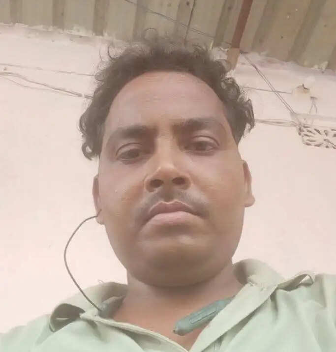 सुलतानपुर : मालगाड़ी की चपेट में आने से युवक की मौत