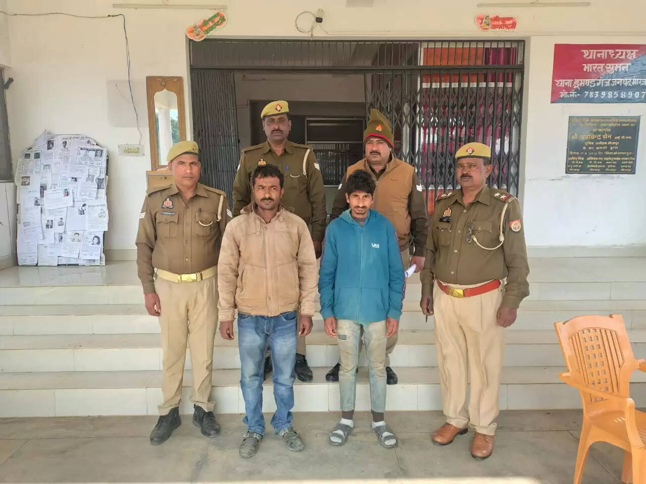 गोवंश लदे ट्रक हादसा मामले में दो गो तस्कर गिरफ्तार