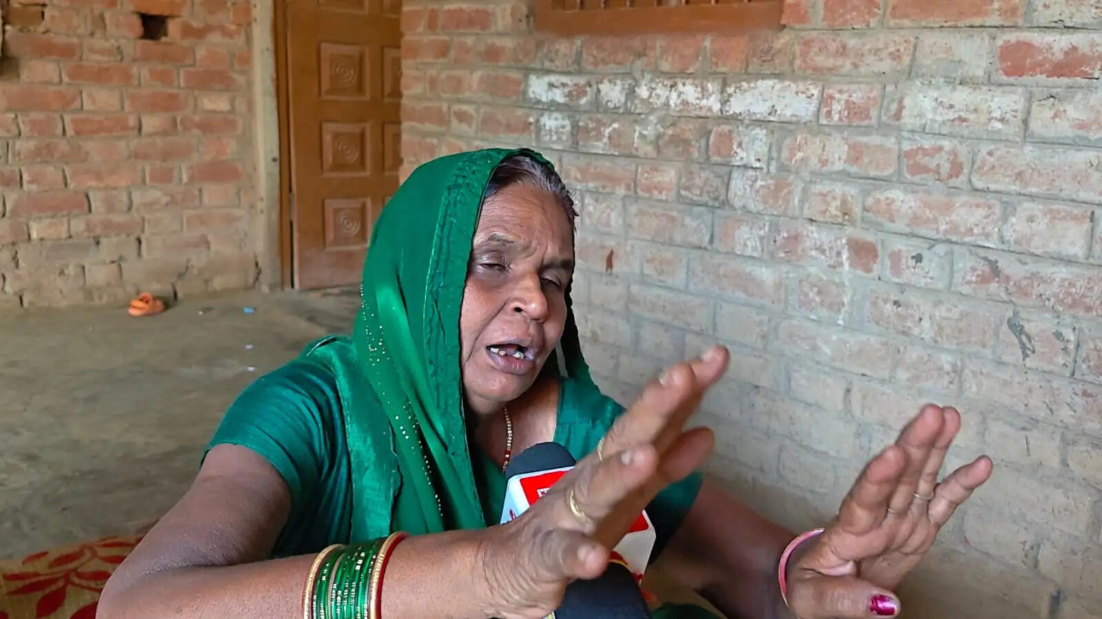 मृतक विशाल की मां ने विधायक लकी यादव पर लगाया हत्या की साजिश का आरोप, विधायक बोले- मेरा कोई लेना-देना नहीं