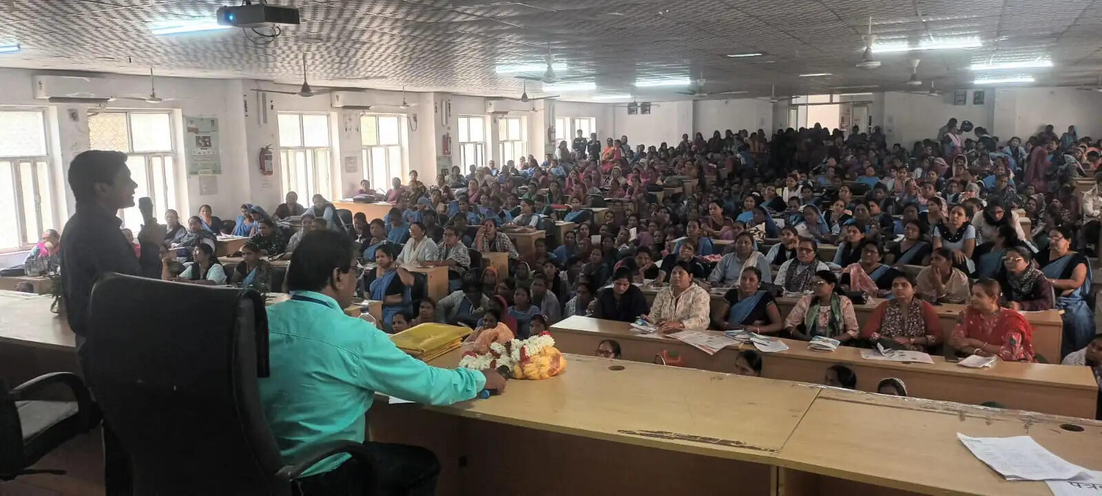 खाद्य सुरक्षा की दिशा में प्रदेश का कीर्तिमान : एक ही दिन में 30 हजार से अधिक फूड हैंडलर्स को प्रशिक्षण