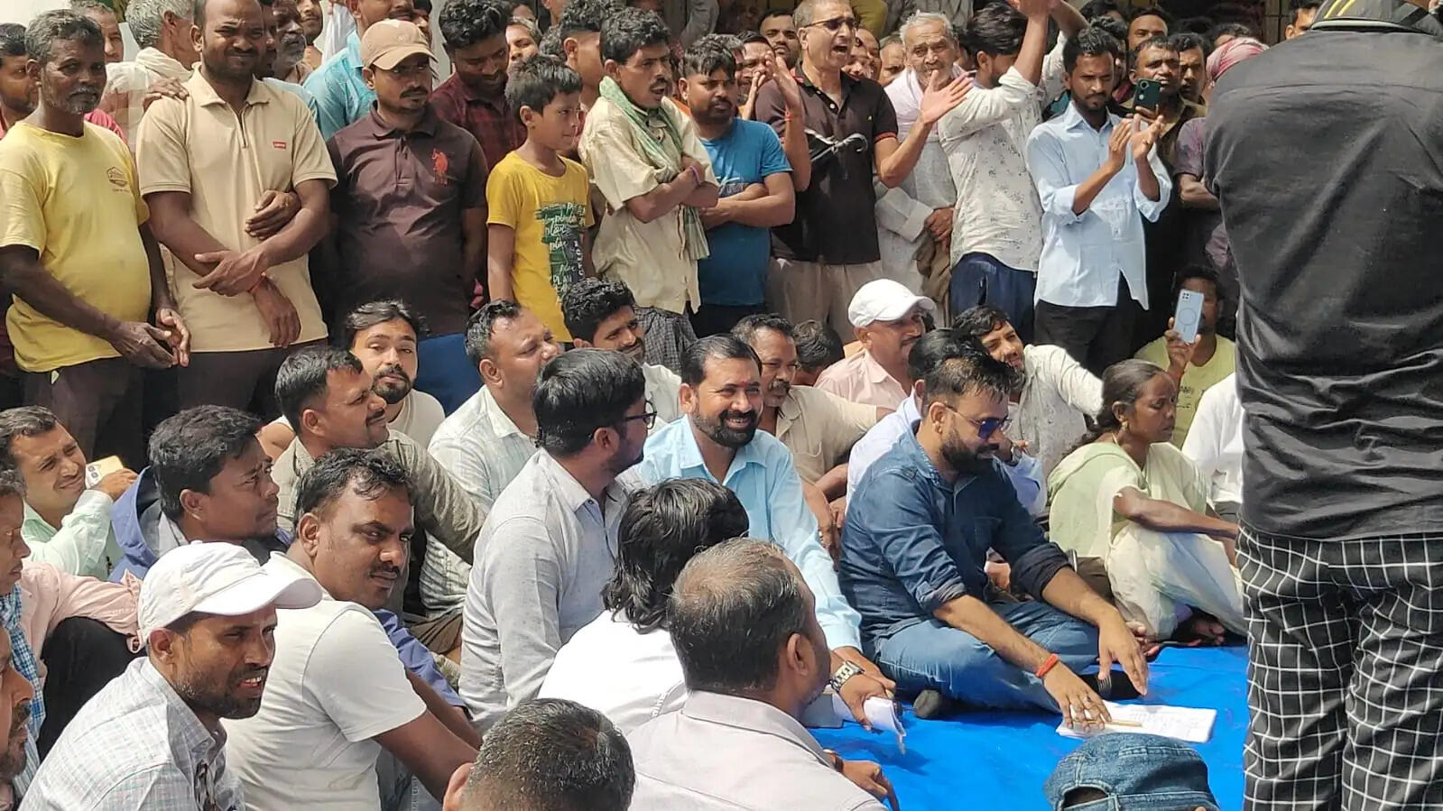 संघमित्रा परियोजना को लेकर ग्रामसभा में हंगामा