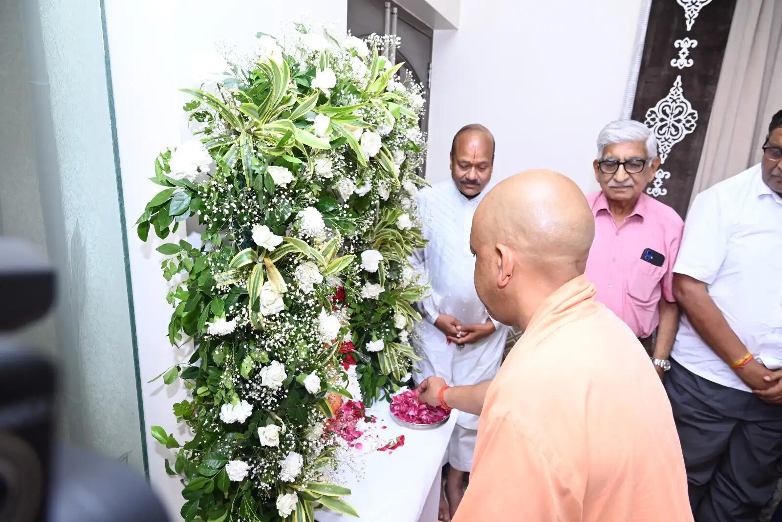 गोरखपुर में मुख्यमंत्री योगी ने दी तीन उद्यमियों-समाजसेवियों को दी श्रद्धांजलि