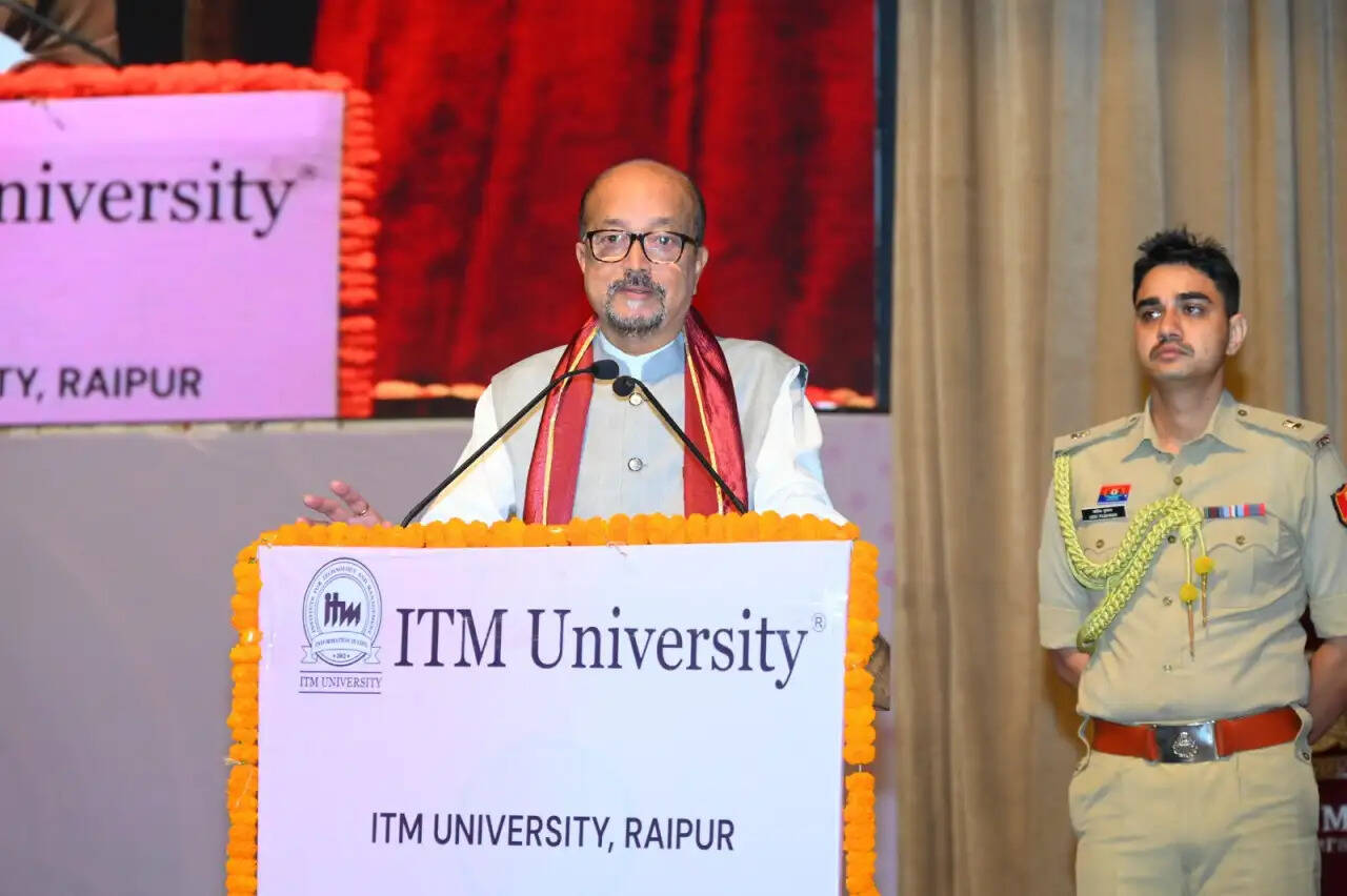 लक्ष्य प्राप्ति के लिए शिक्षा सबसे बड़ा माध्यम, अपने आइडिया को स्टार्टअप में बदलें : रमेन डेका