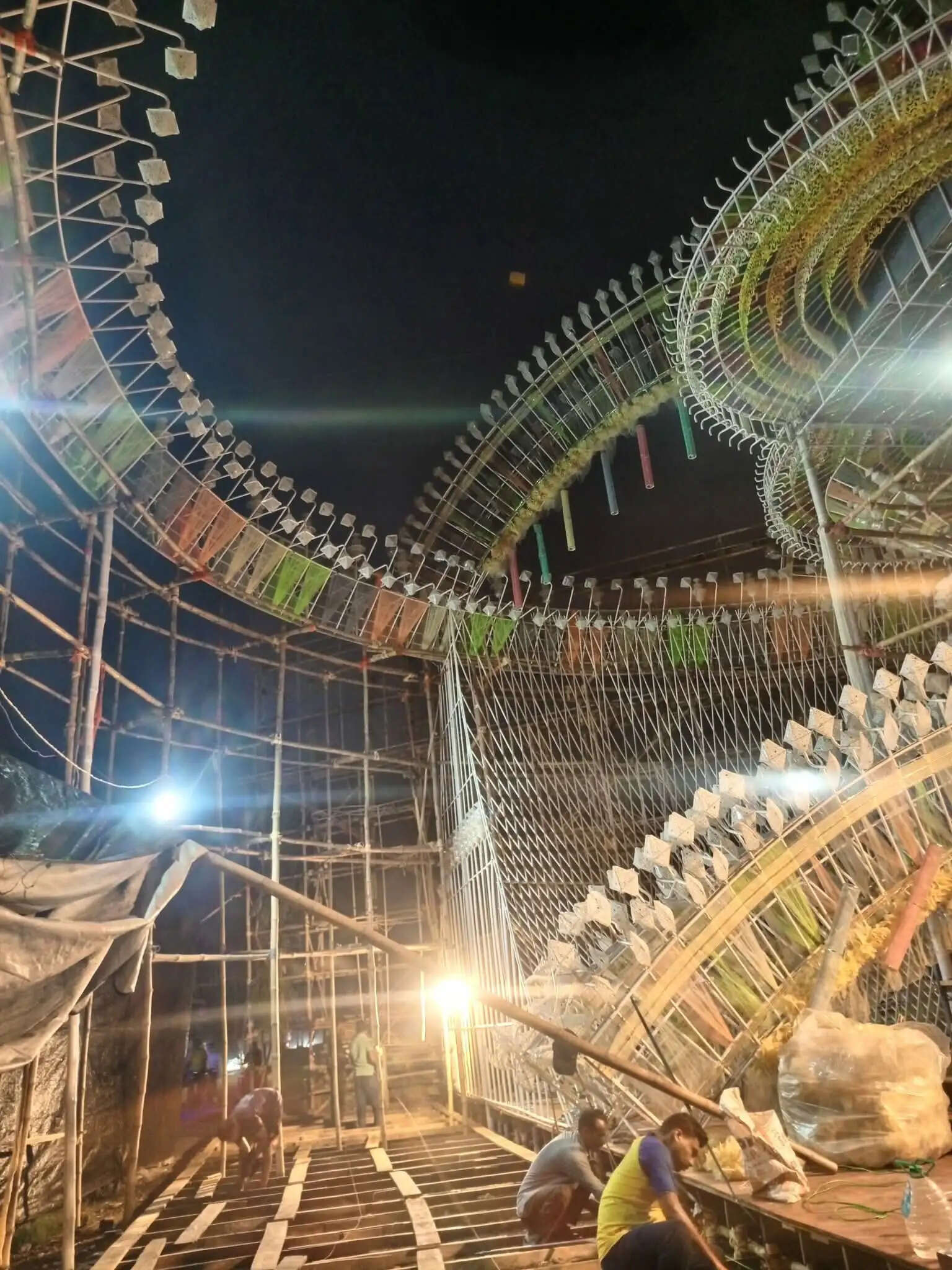पूजा परिक्रमा : हल्दिया के मैत्रीभूमि में 40 हजार एलईडी बल्बों से जगमगाएगा दुर्गा पूजा पंडाल