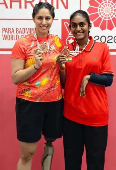 एशियाई पैरा खेल : थुलासिमथि-मानसी की जोड़ी ने महिला युगल एसएल3-एसयू5 वर्ग में जीता स्वर्ण