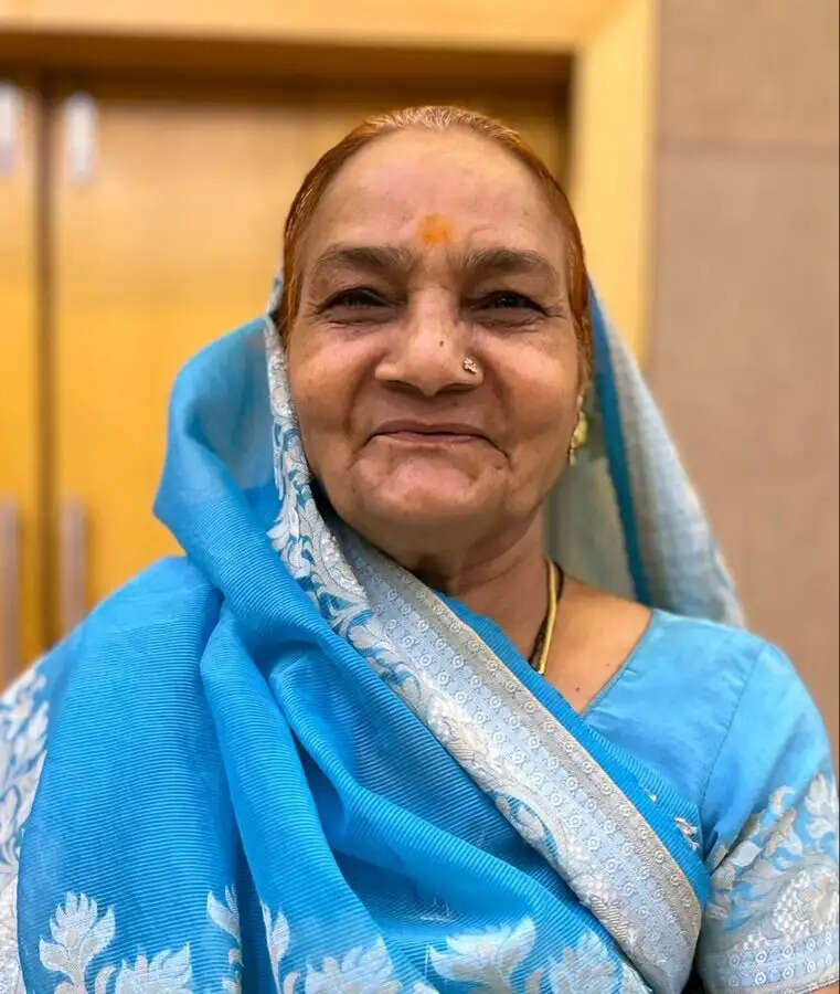 शिवराज सिंह चौहान की मां काशीबाई का निधन, जैत में आज होगा अंतिम संस्कार
