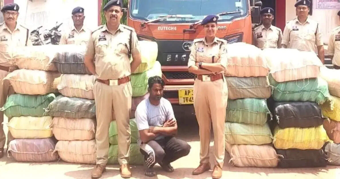 गांजा तस्करी नेटवर्क का मुख्य सरगना विनय शर्मा यूपी से गिरफ्तार, 4.5 करोड़ का गांजा हुआ था बरामद