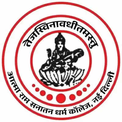 टी-20 क्रिकेट टूर्नामेंट में आदित्य और आर्यन के प्रदर्शन से आत्मा राम सनातन धर्म कॉलेज जीता