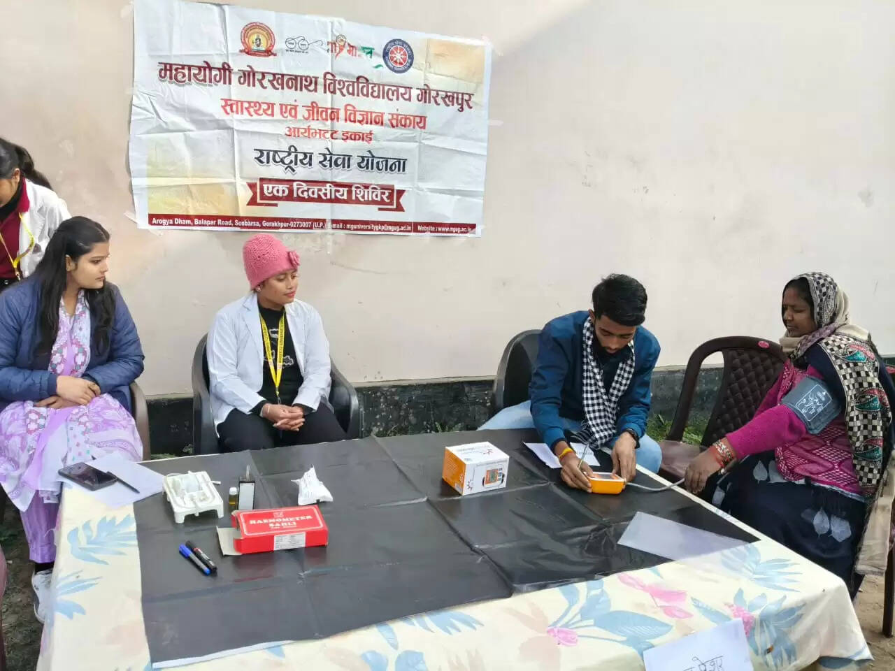 ग्रामीण समाज के लिए अत्यंत उपयोगी सिद्ध होते हैं स्वास्थ्य शिविर : डॉ. रश्मि झा