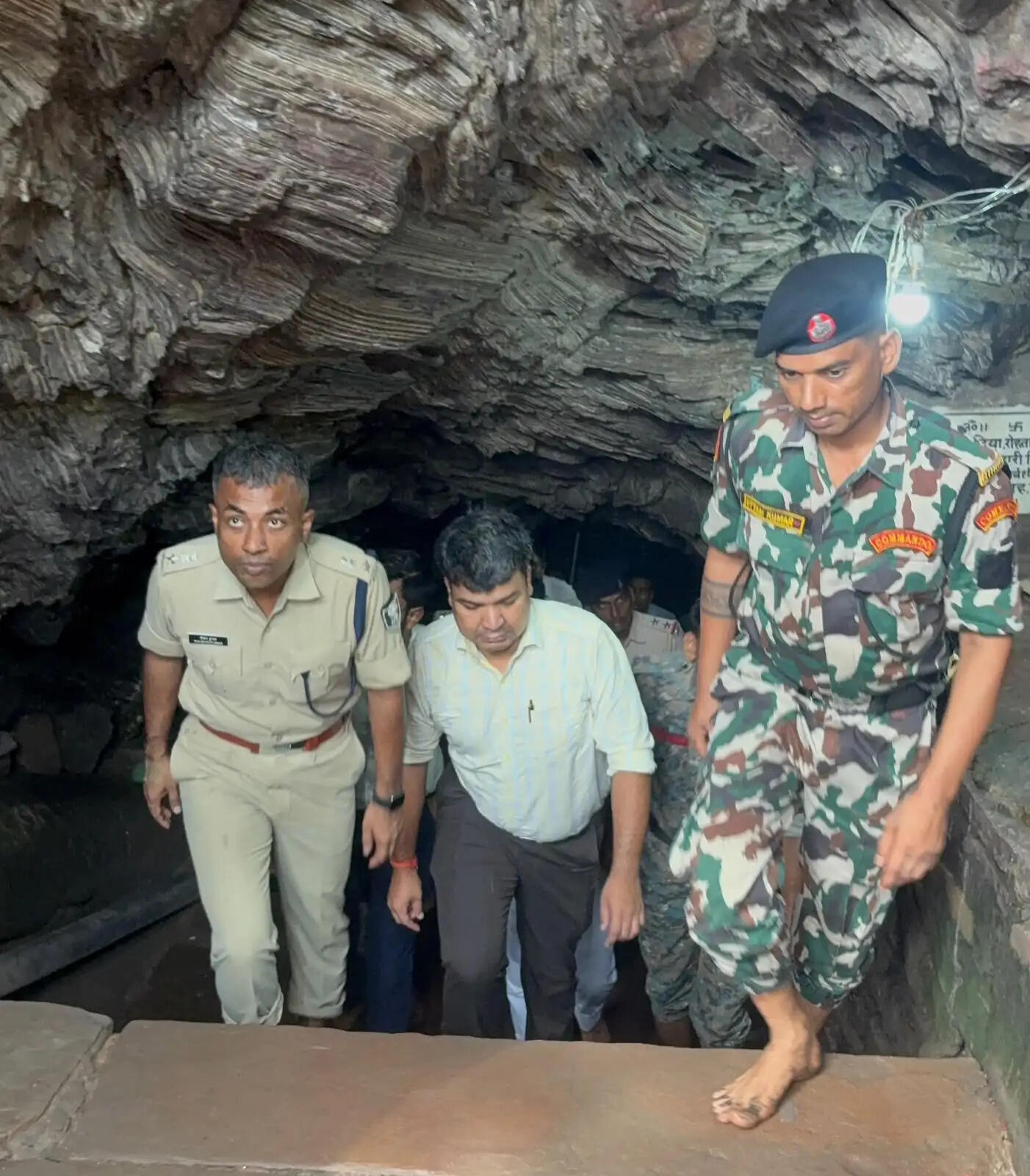 गुप्ताधाम में श्रावण मास के अवसर पर आने वाले श्रद्धालुओं की सुरक्षा की होगी व्यवस्थाः डीएम