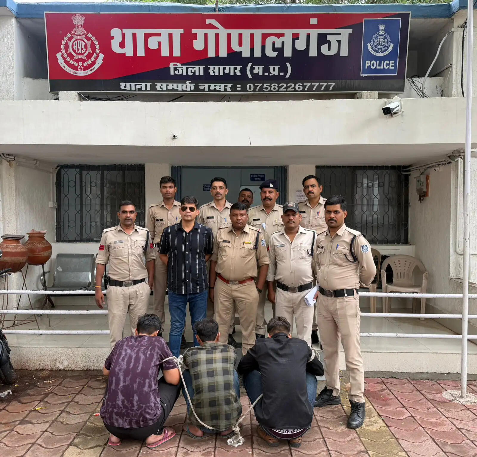 सागर: युवक का फिल्मी स्टाइल में अपहरण और चाकूबाजी, 3 आरोपी गिरफ्तार