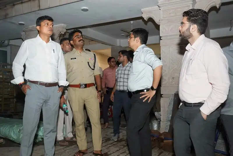 उज्जैन में महाकाल की श्रावस मास की सवारी 3 अगस्त को, अधिकारियों ने लिया तैयारियों का जायजा