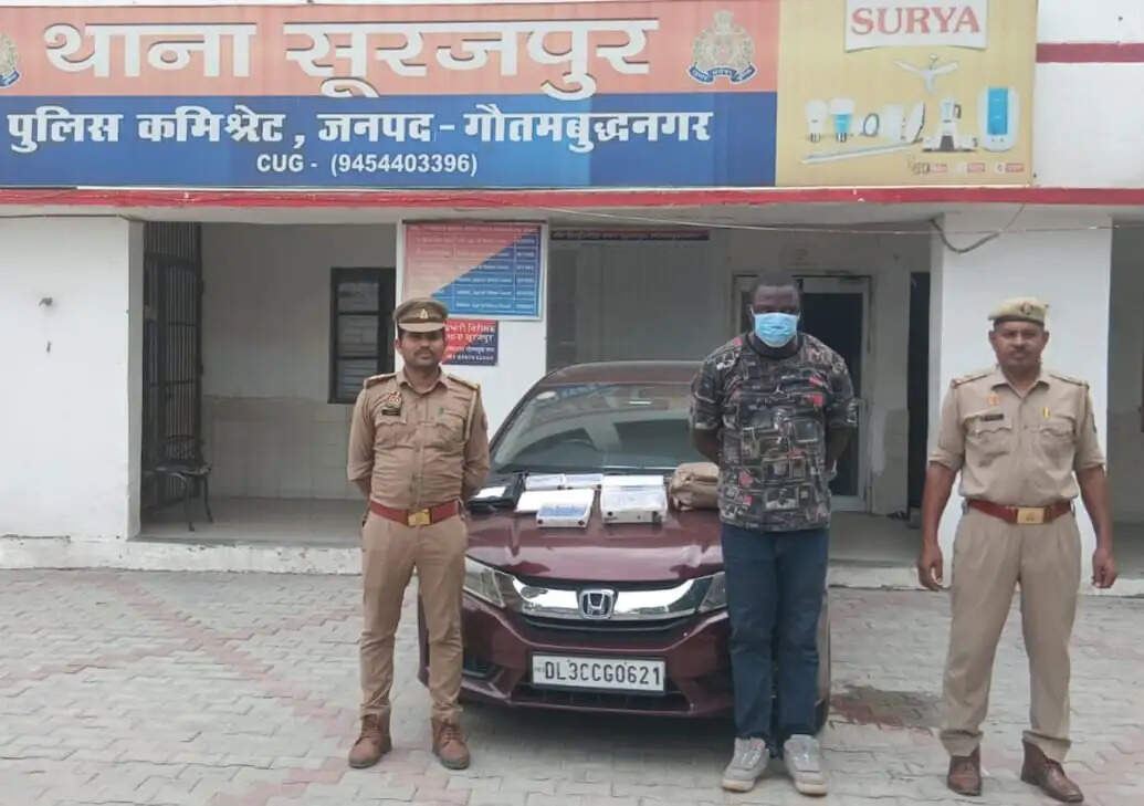 एनआरआई बनकर भारतीय महिलाओं से शादी का झांसा देकर ठगी करने वाला नाइजीरियन गिरफ्तार