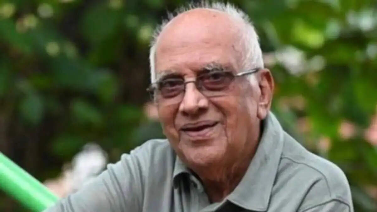 नहीं रहे दिग्गज फिल्ममेकर सिंगीथम श्रीनिवास राव