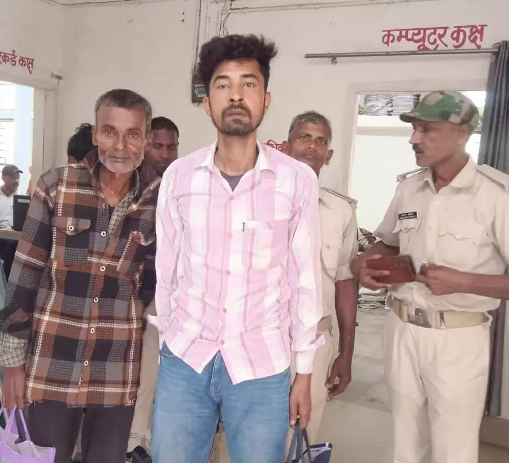 7.14 ग्राम स्मैक और 23 हजार नगद के साथ दो नशे के कारोबारी गिरफ्तार